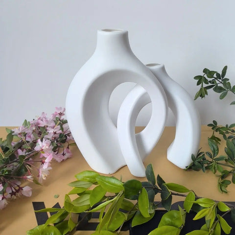 European Style White Plastic Vase
